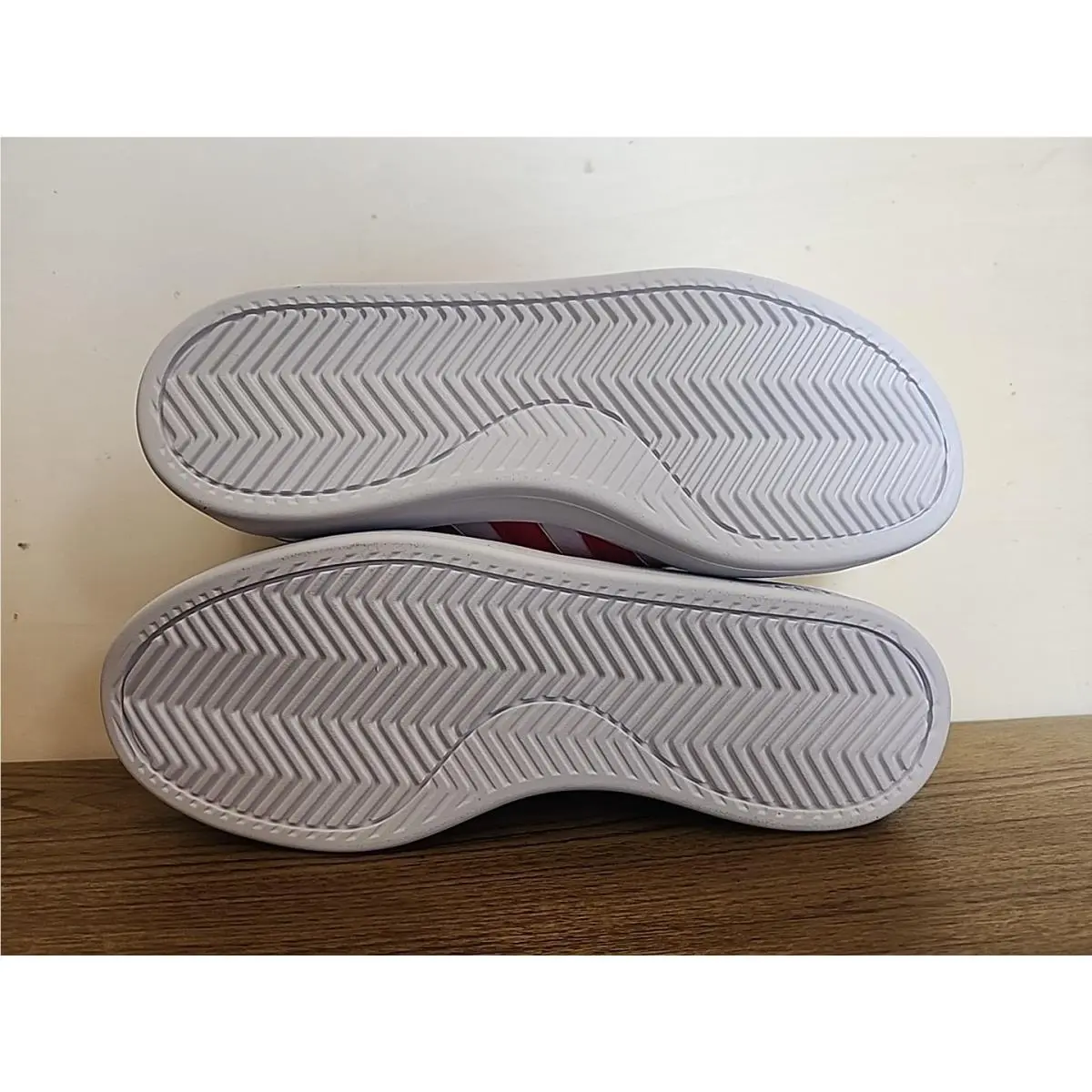 Adidas shoes - White 6