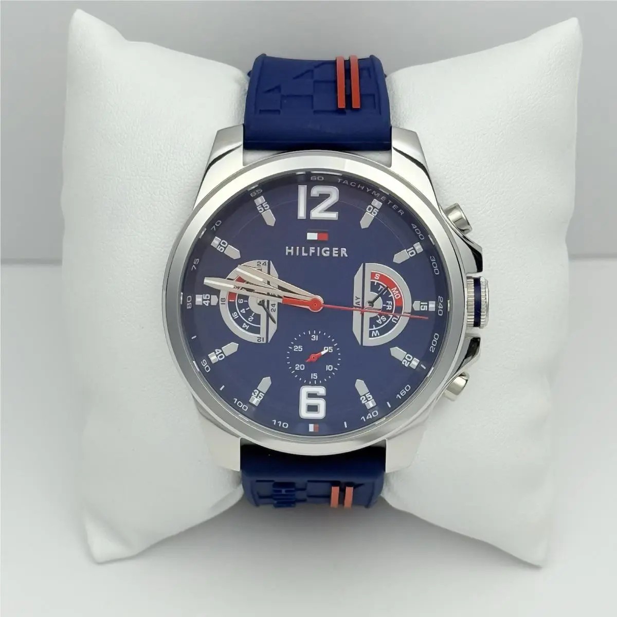 New-tommy Hilfiger Tucker 1710635 Multifunction Blue Dial Silicone Men’s Watch