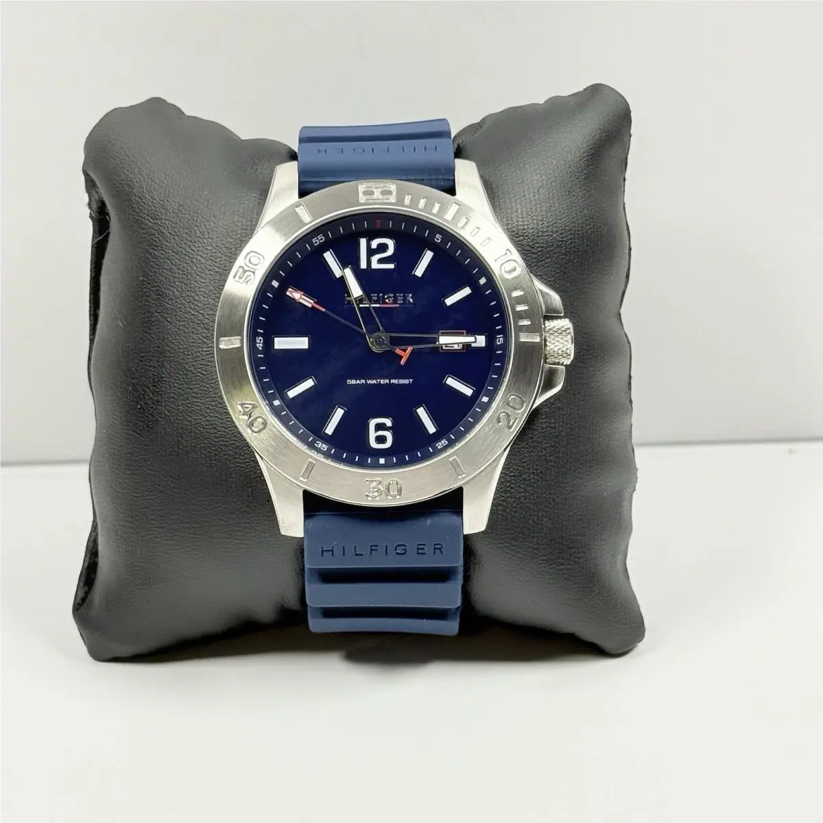 Tommy Hilfiger Ryan Silicone Strap Blue Dial Men`s Watch 1791991