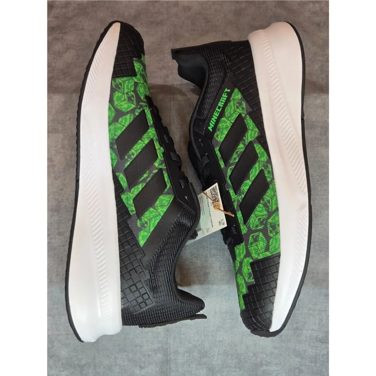 Adidas shoes - Black 3