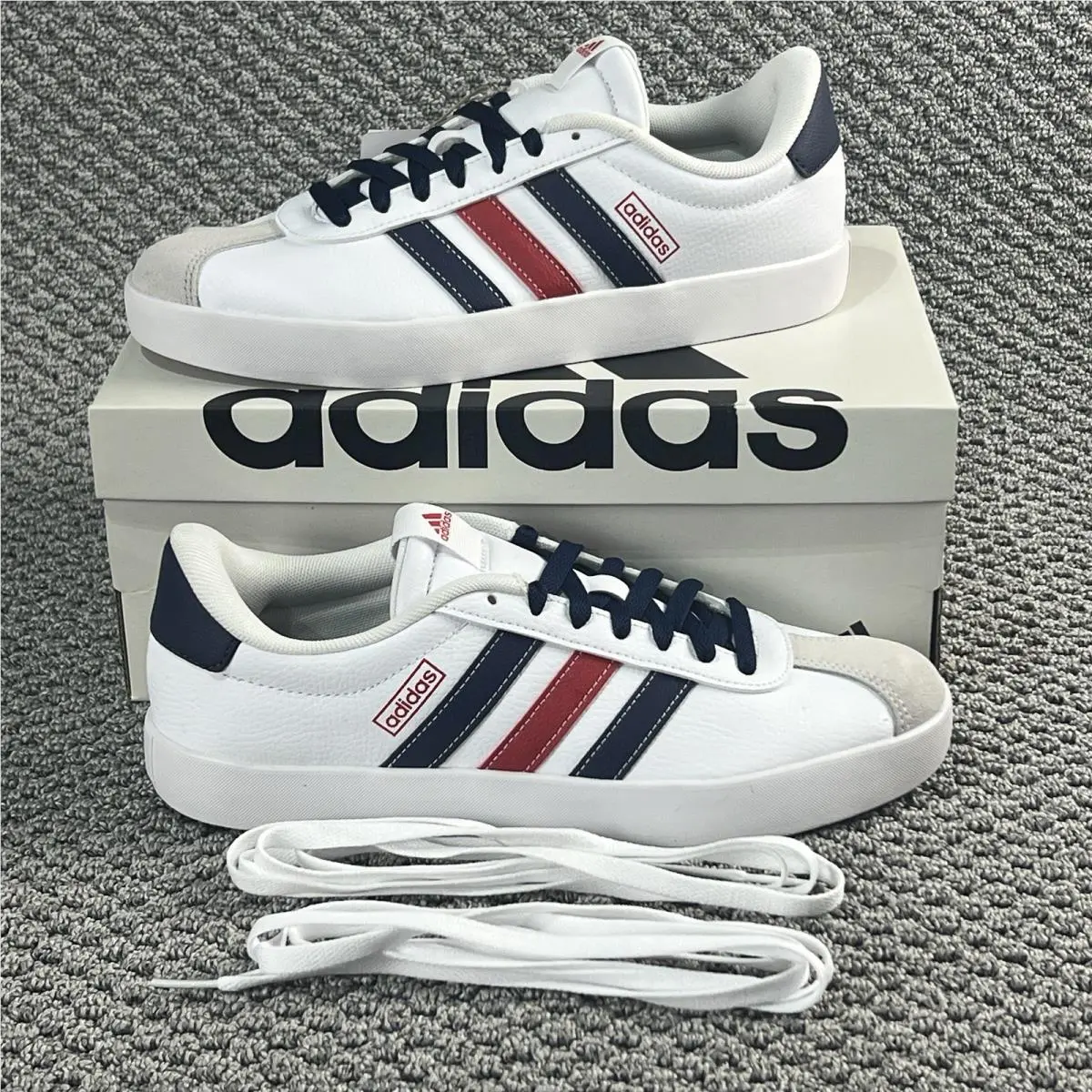 Adidas VL Court 3.0 Men’s Size 9.5 Athletic Shoes White Blue Red Skateboarding
