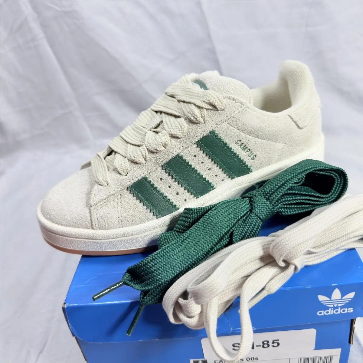 Adidas Campus 00s Shoes Womens Size 4 White Green Suede Originals IH5021