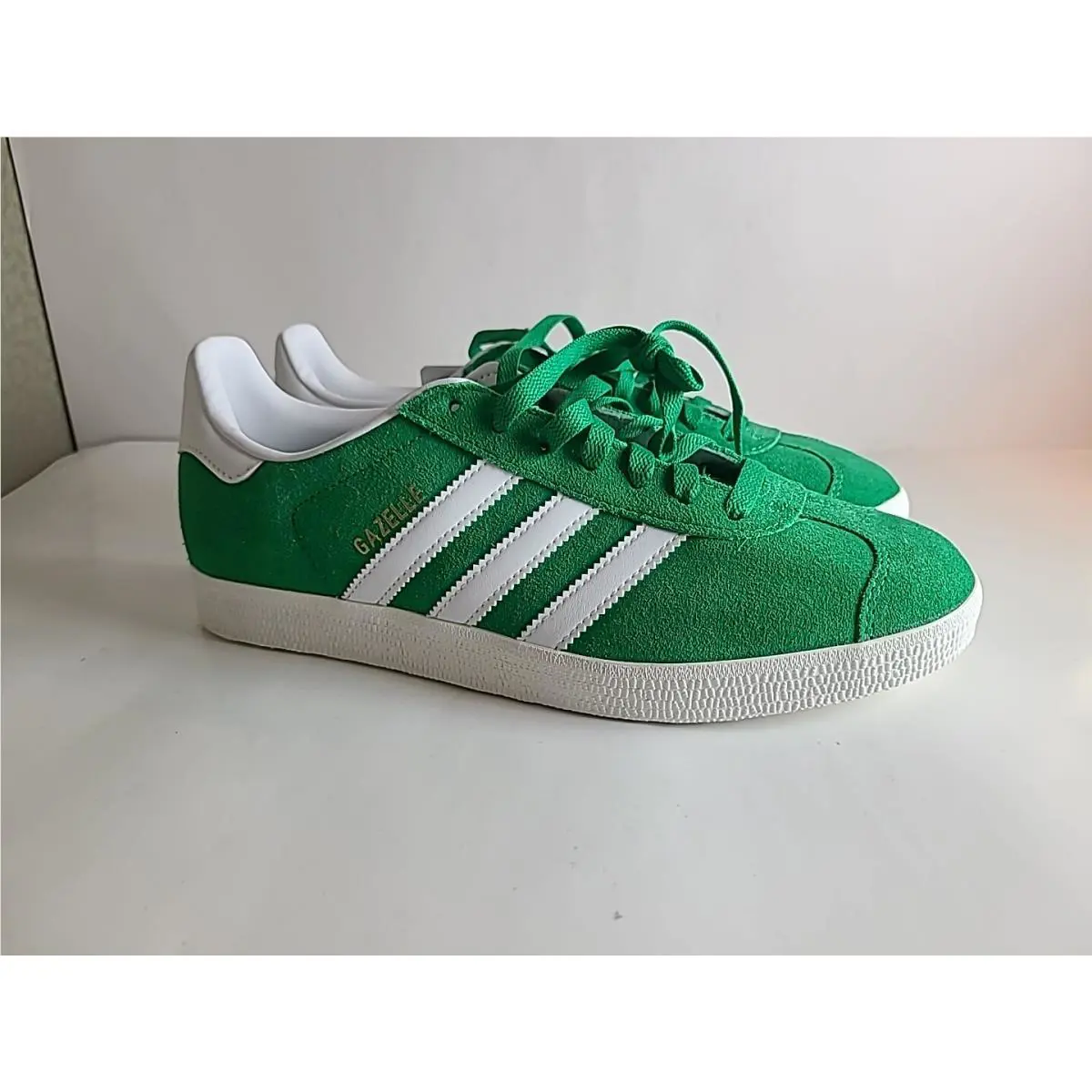 Adidas shoes - adidas Gazelle - Gazelle - White 0