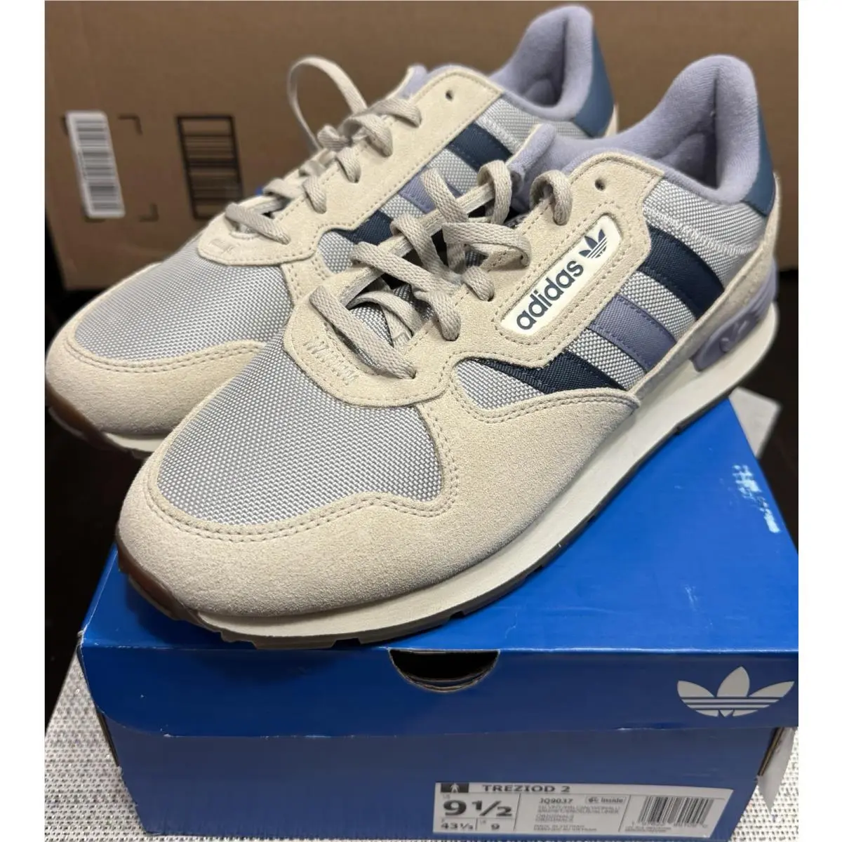 Adidas Treziod 2 Men Size 9.5 Casual Shoes Silver Metallic Blue