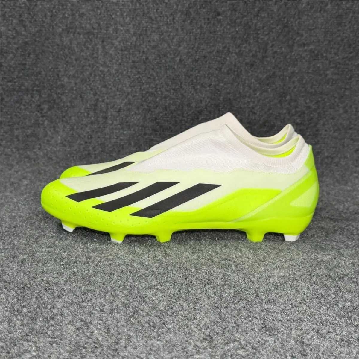 Adidas shoes - HQ4515 - HQ4515 - White 2