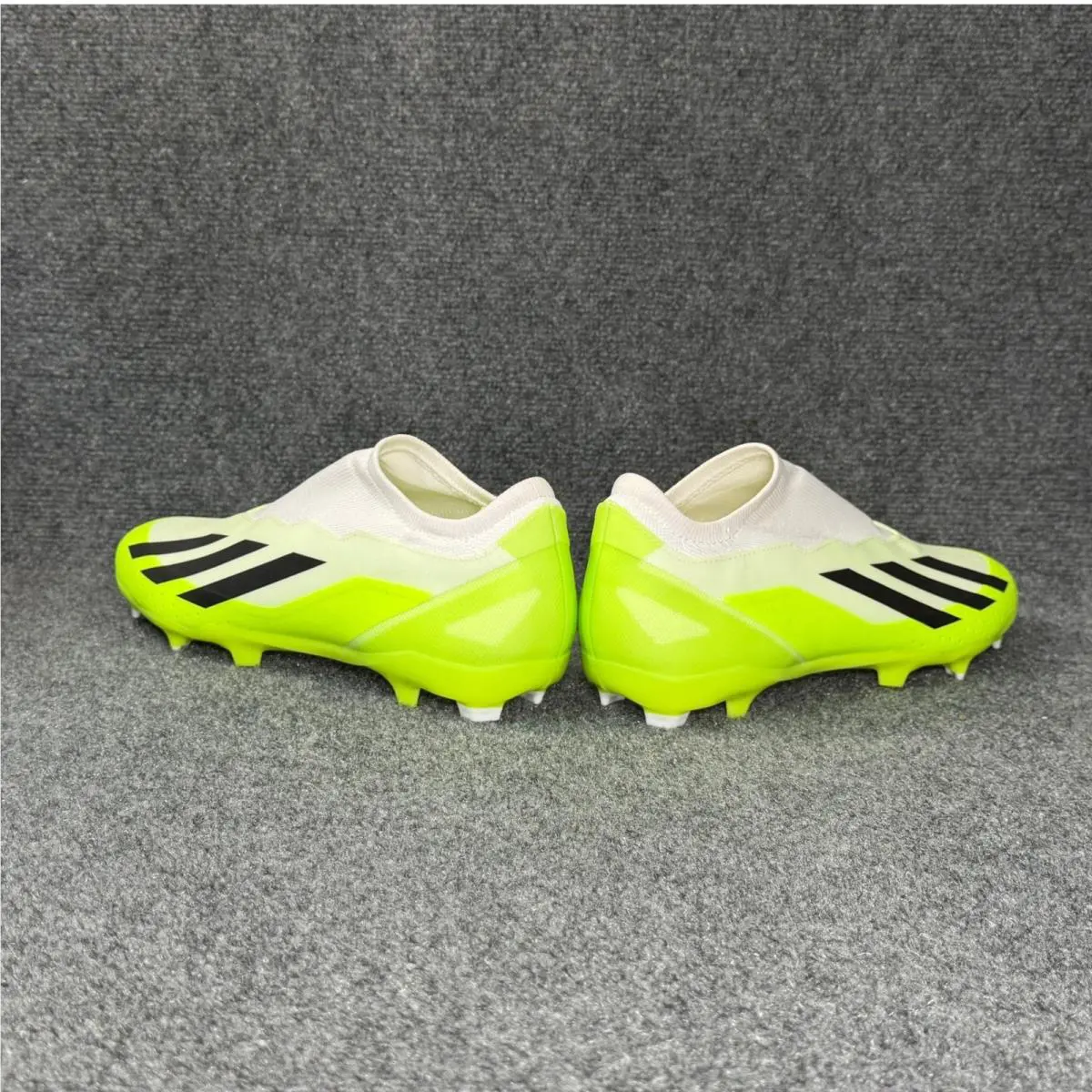 Adidas shoes - HQ4515 - HQ4515 - White 4