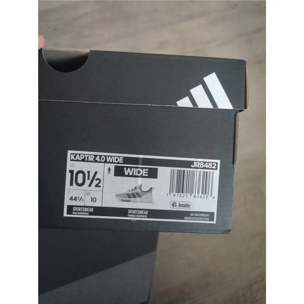 Adidas shoes - adidas Kaptir 4.0 Wide - Kaptir Wide - JR8482 - Cloud White / Core Black / Gum (UPC: 197621640019) 3