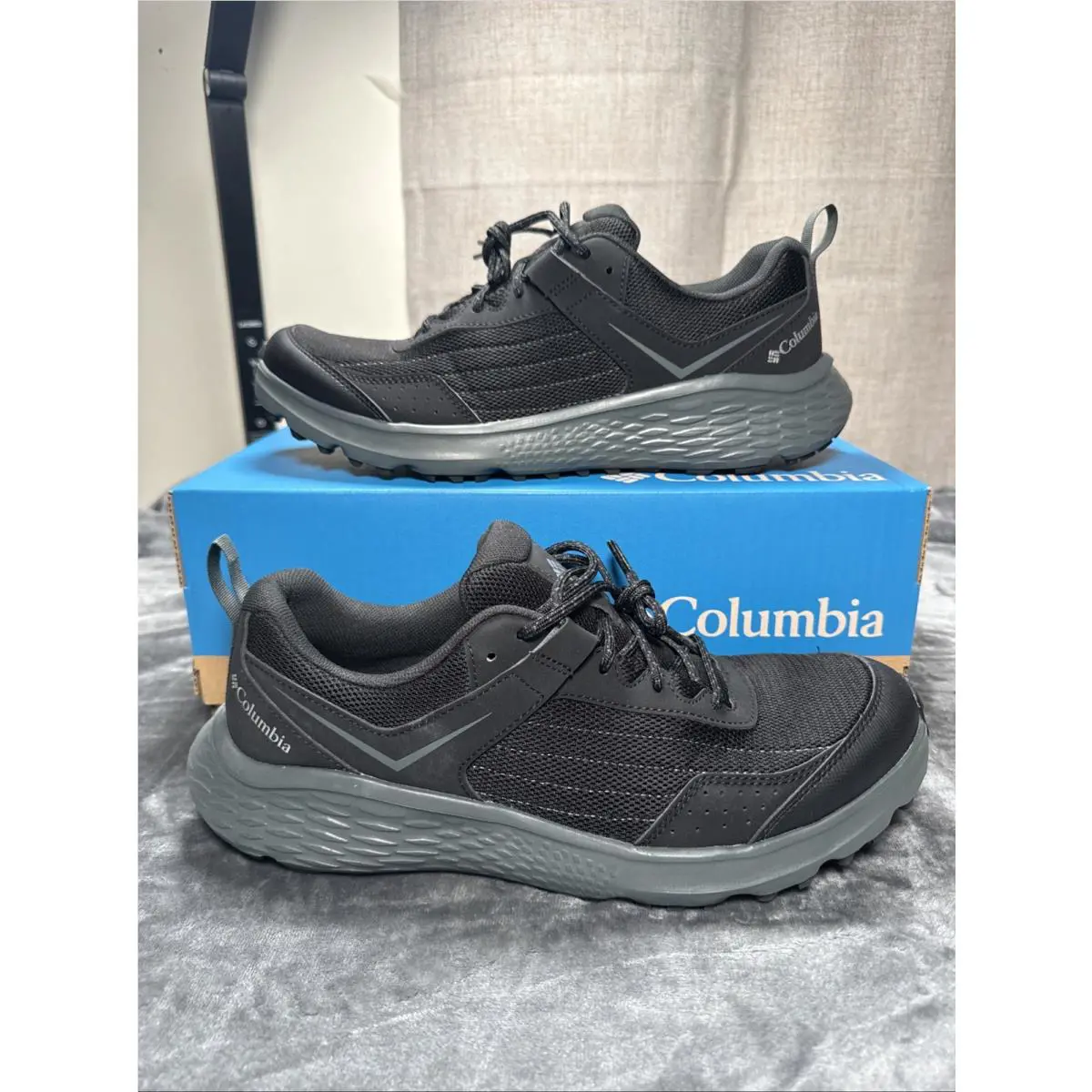 Columbia Vertisol Trail Mens Running Shoes Sneakers Black Gray Size 10.5