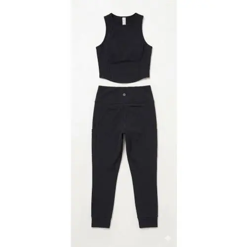 Lululemon clothing - Burgundy 0