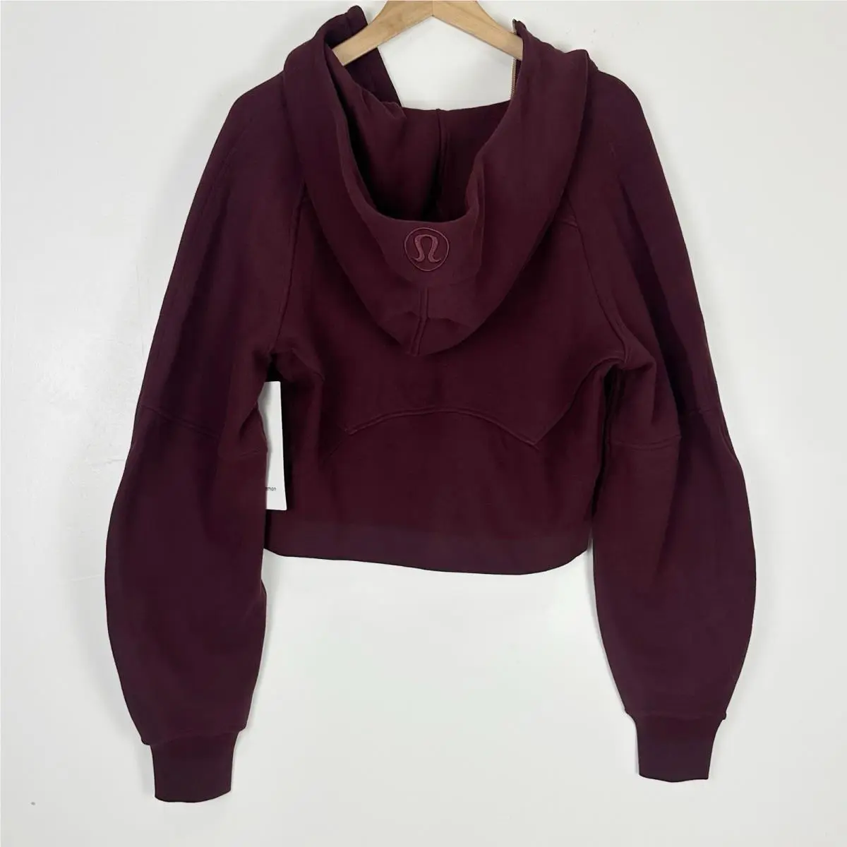 Lululemon clothing - Garnet/Gold 8