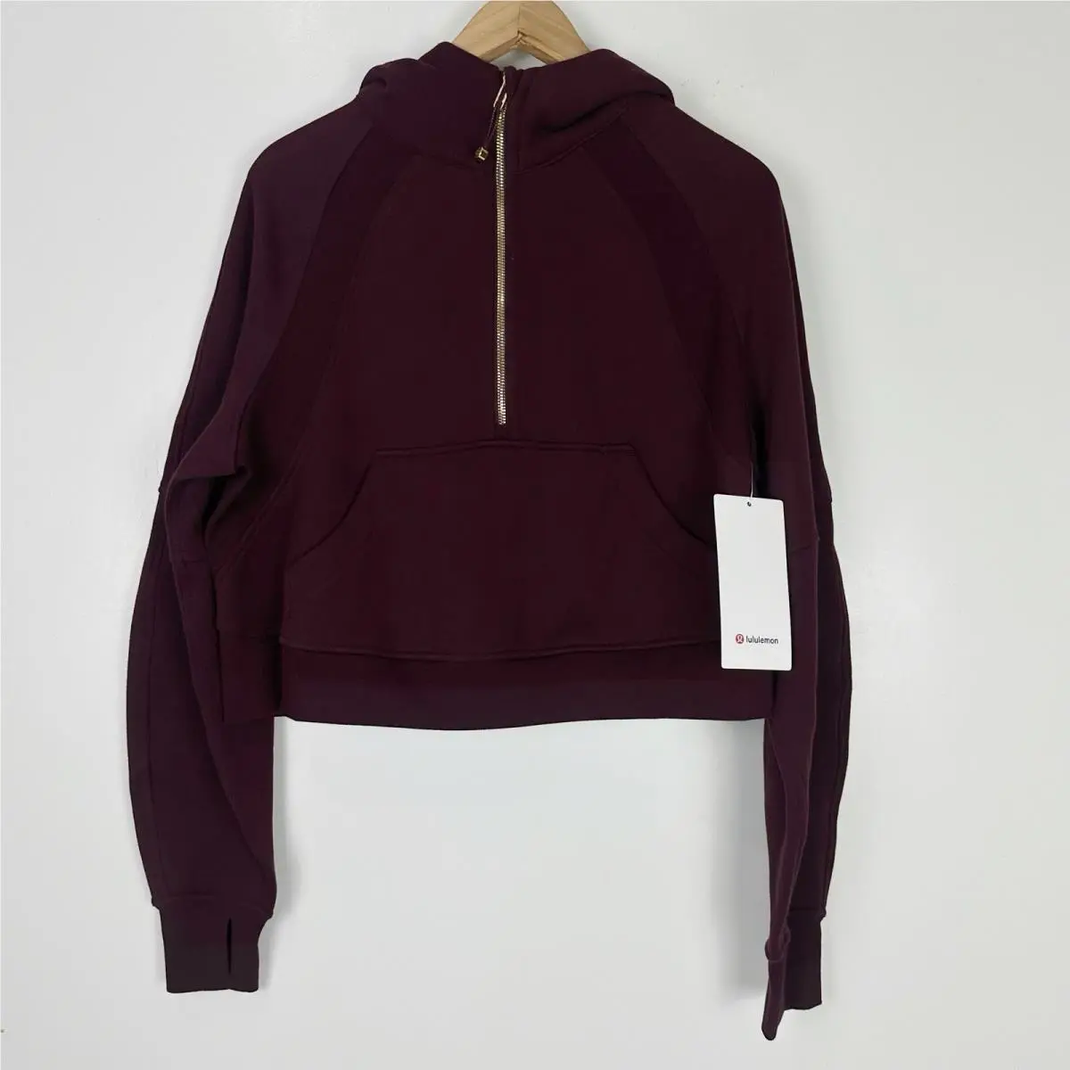 Lululemon clothing - Garnet/Gold 0