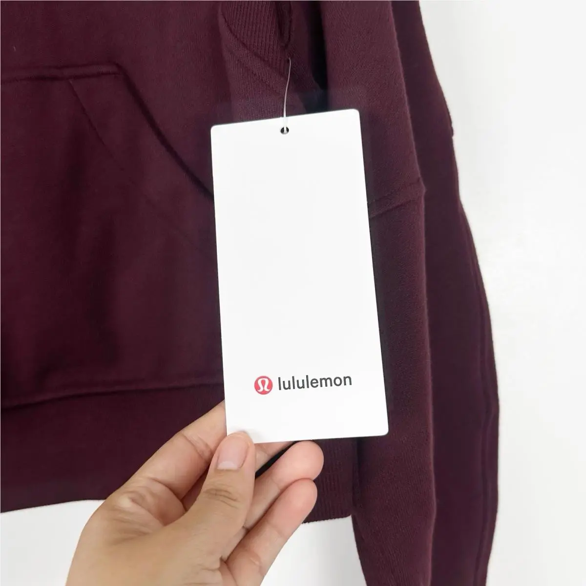 Lululemon clothing - Garnet/Gold 3