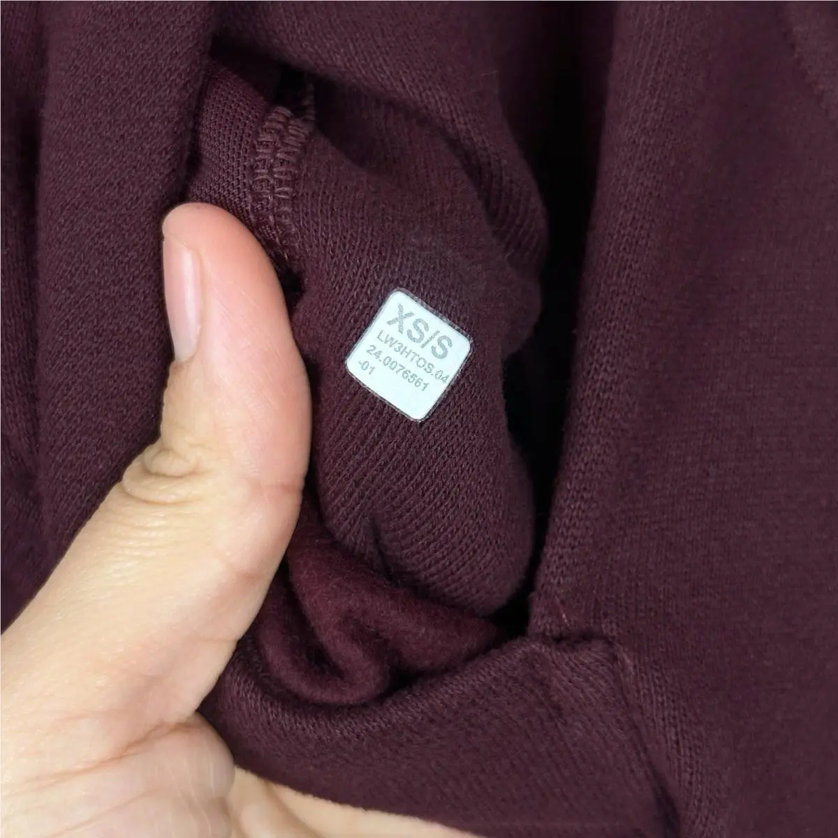 Lululemon clothing - Garnet/Gold 7