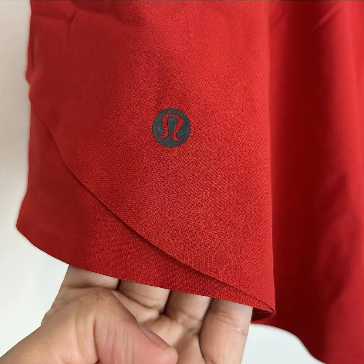 Lululemon clothing - Red 5