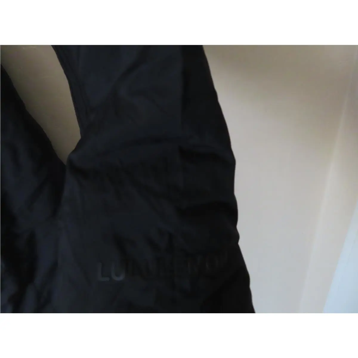 Lululemon clothing - Black 1