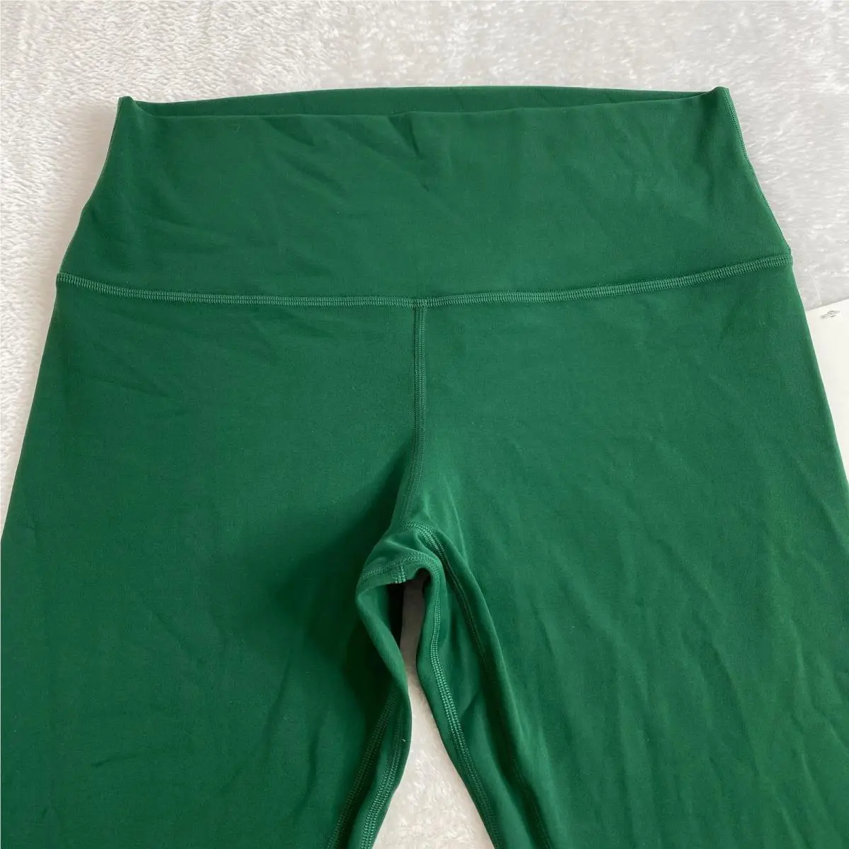 Lululemon clothing - Green 1