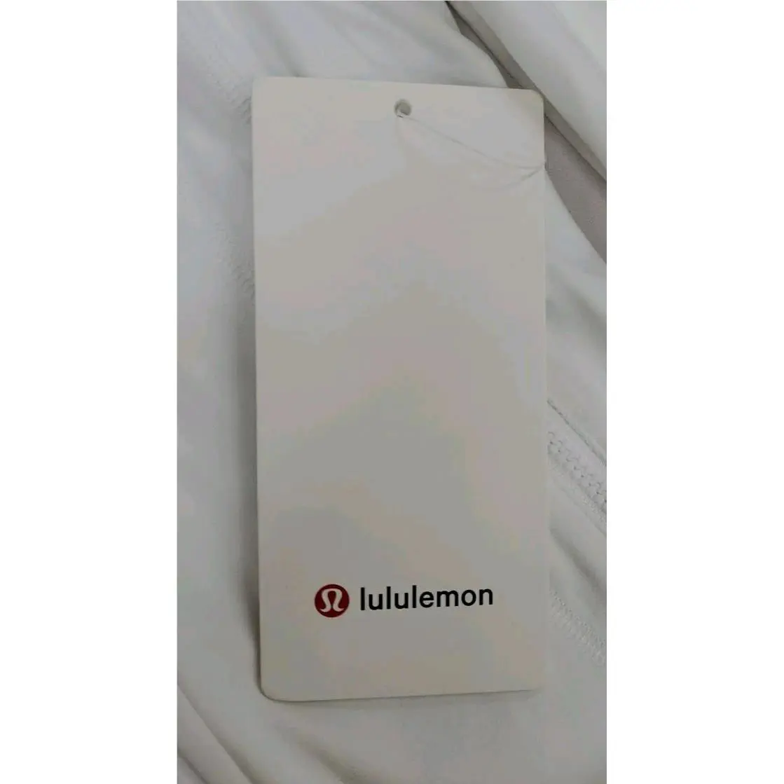 Lululemon clothing - White 3