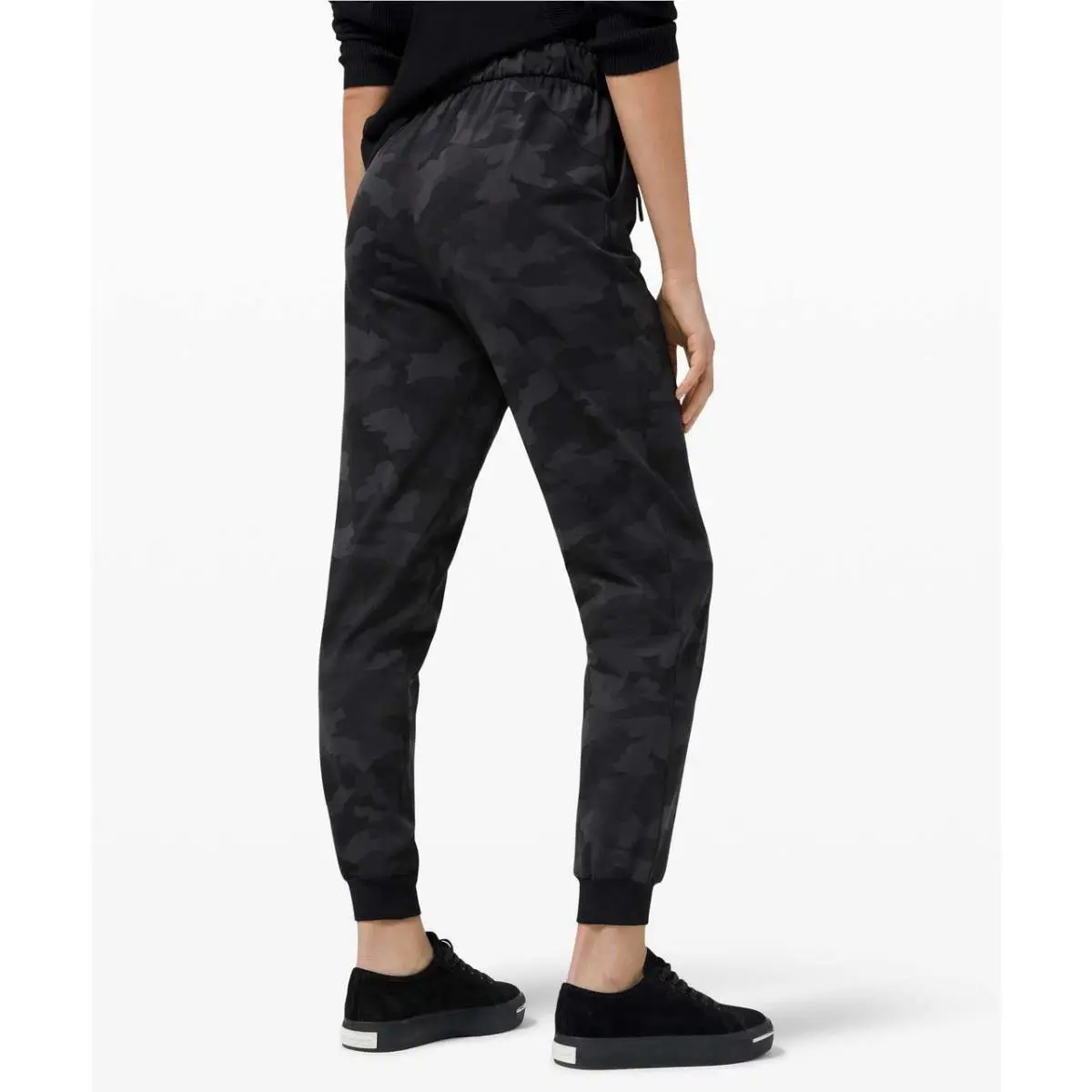 Lululemon Stretch High Rise Jogger Shorter Length Size 12 Heritage Camo
