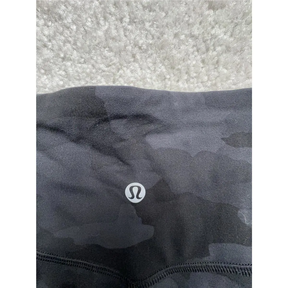 Lululemon clothing - Blavk Gray 9