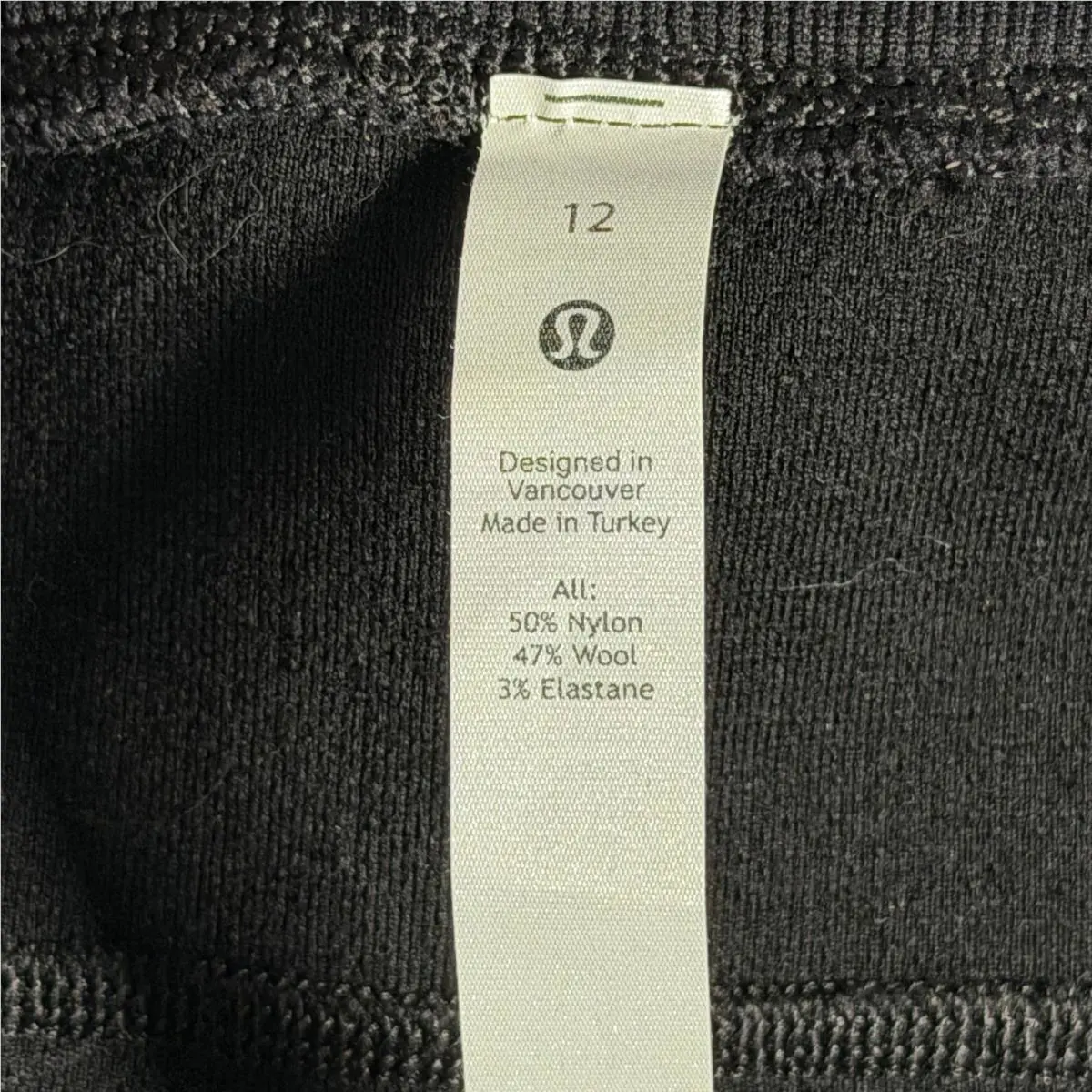 Lululemon clothing - Black 9