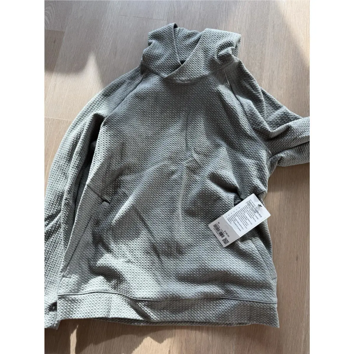 Lululemon Textured Knit Hoodie - Men`s Medium Pullover Sweater