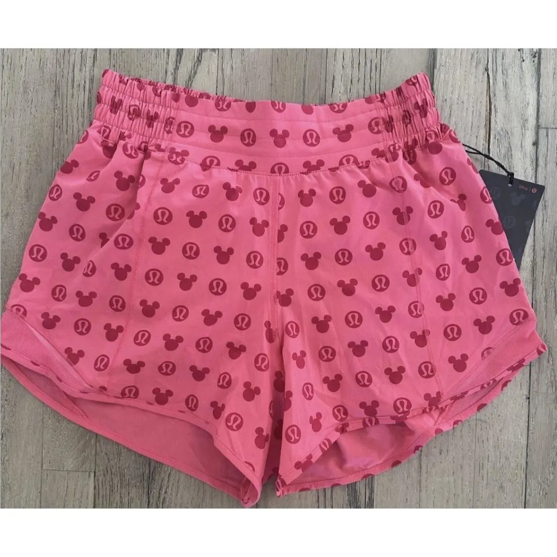 Disney x Lululemon Hotty Hot High Rise Short 4 Size 4 Disney Classic Pink