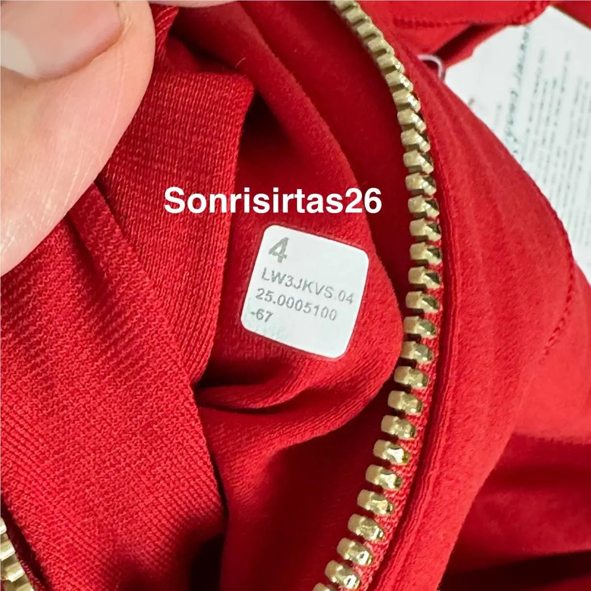 Lululemon clothing - Red 8