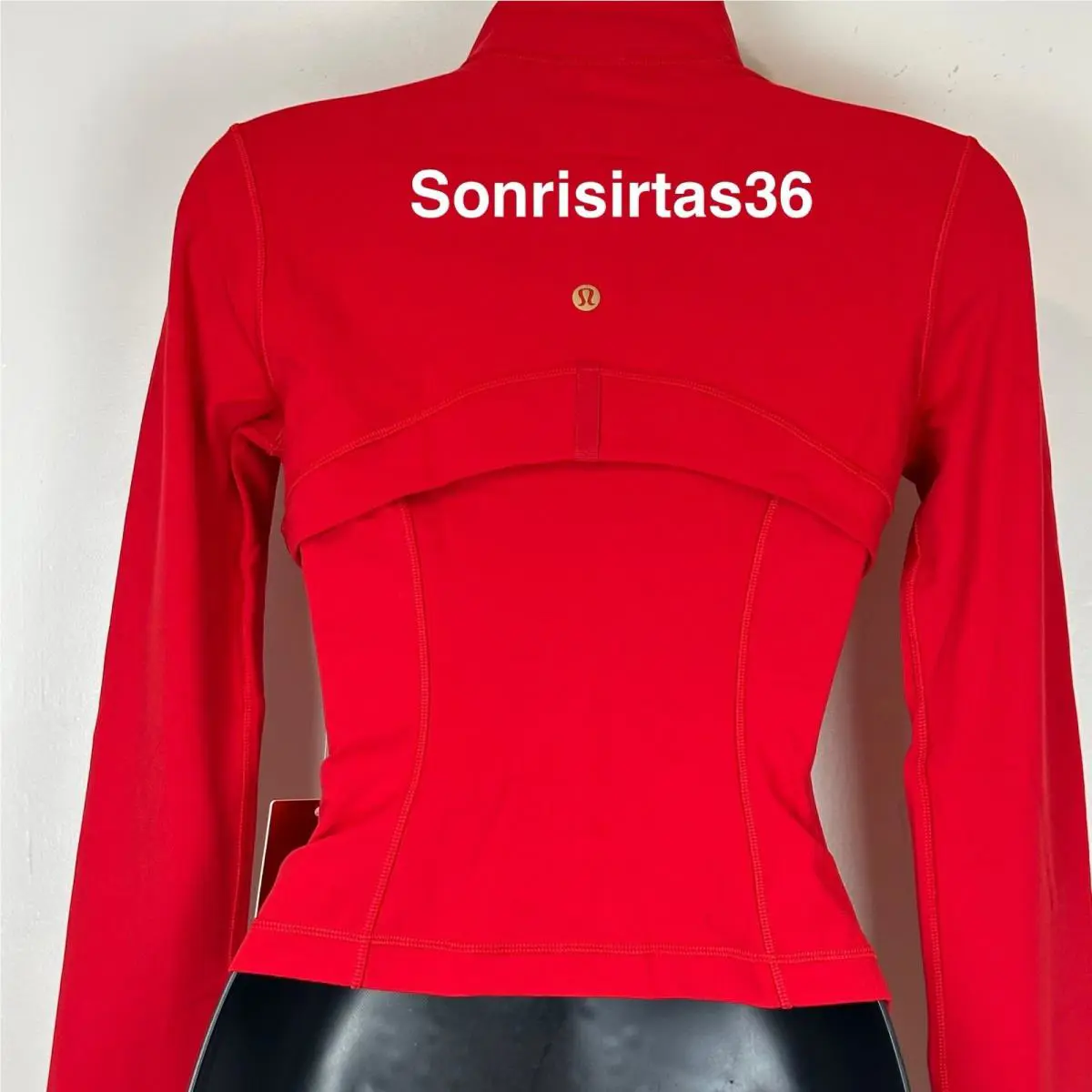 Lululemon clothing - Red 6