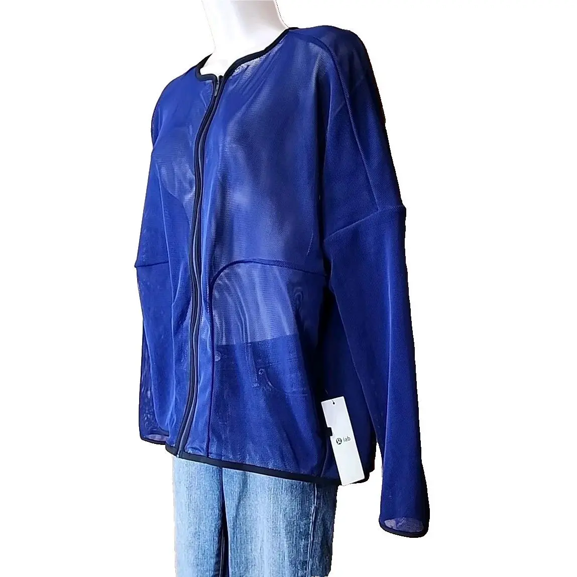 Lululemon clothing - Lululemon Kaomi - Kaomi - W4BCZS - Blue and Black 7