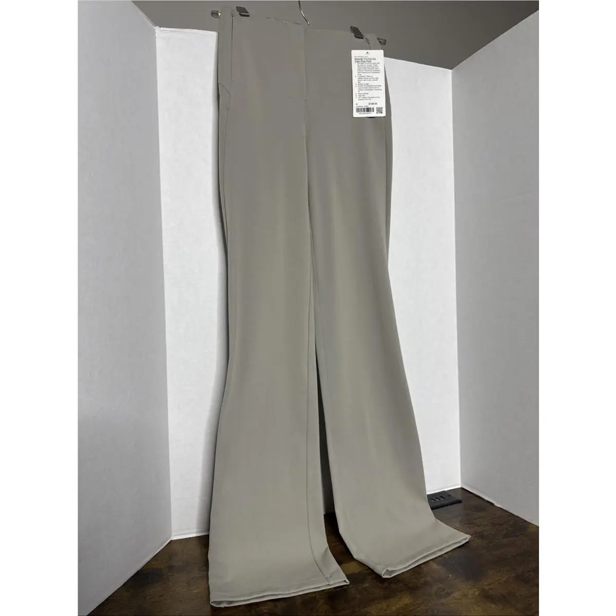 Lululemon Women’s Smooth Fit Pull-on High Rise Pant Size 6 Riverstone