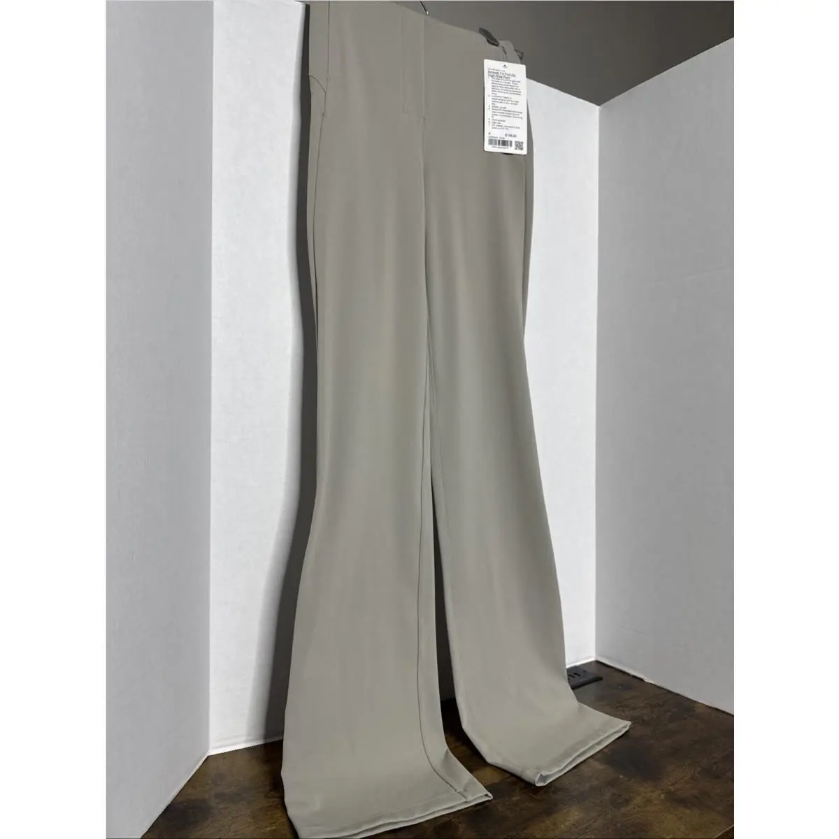 Lululemon clothing - Riverstone 1