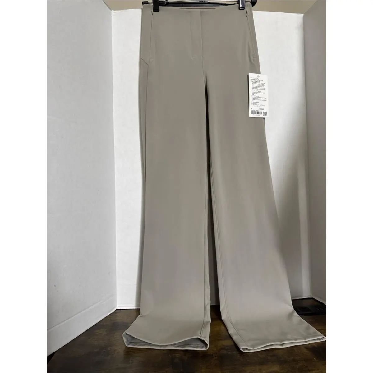 Lululemon clothing - Riverstone 5