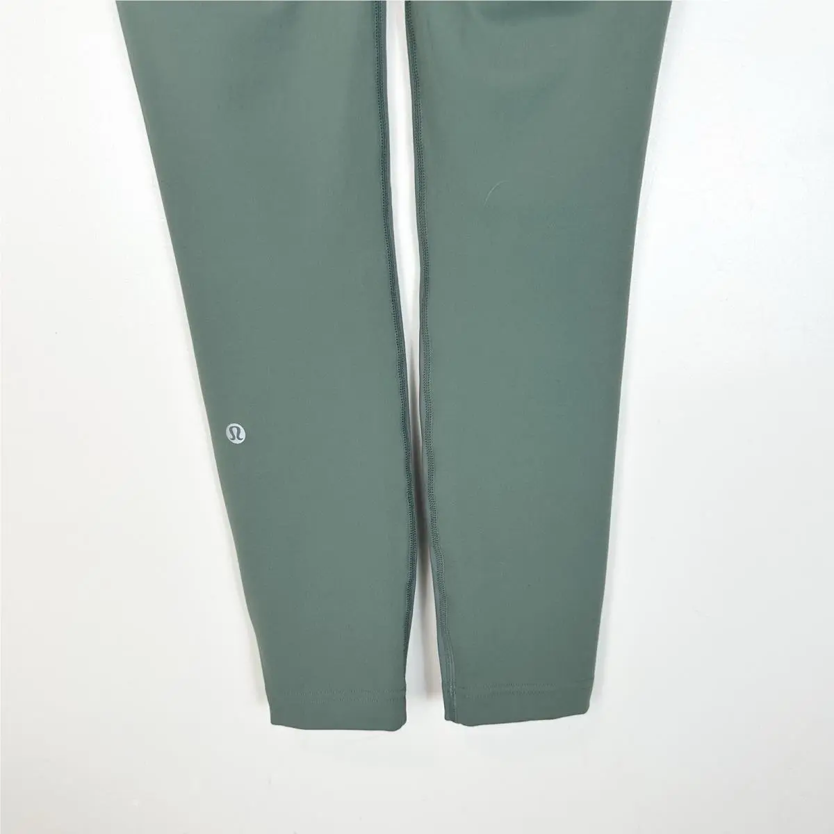 Lululemon clothing - Green 9