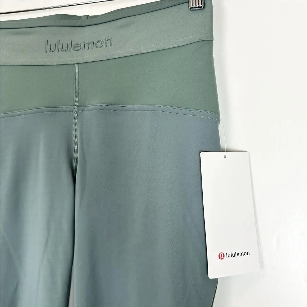 Lululemon clothing - Green 1