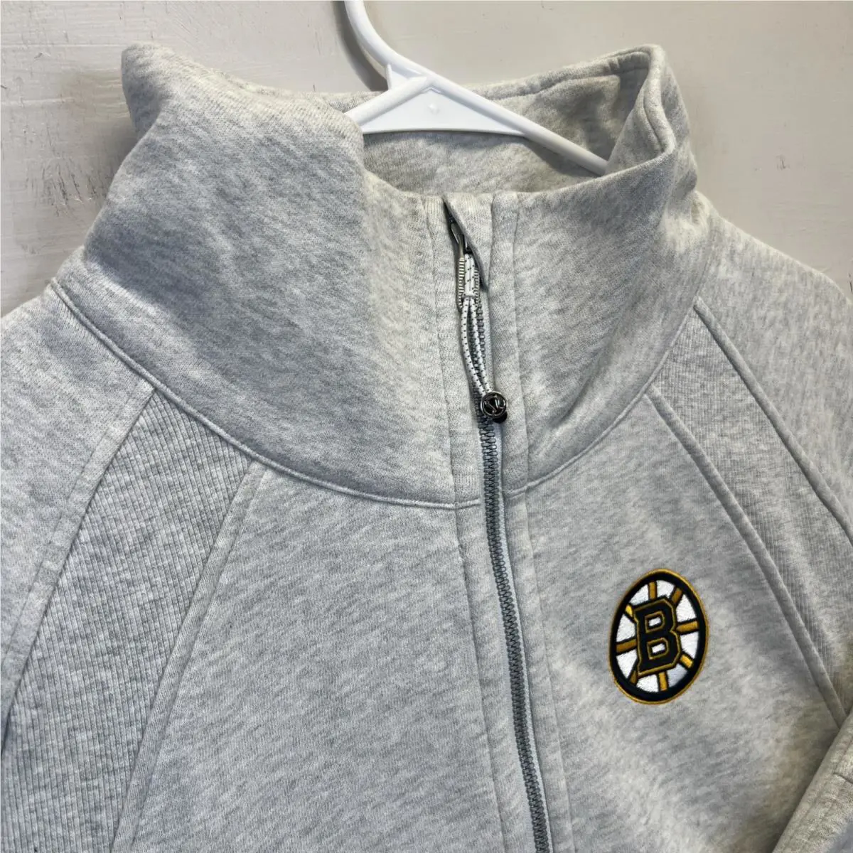 Lululemon Boston Bruins Scuba Oversized Funnel Neck Pullover XL/2XL Nhl