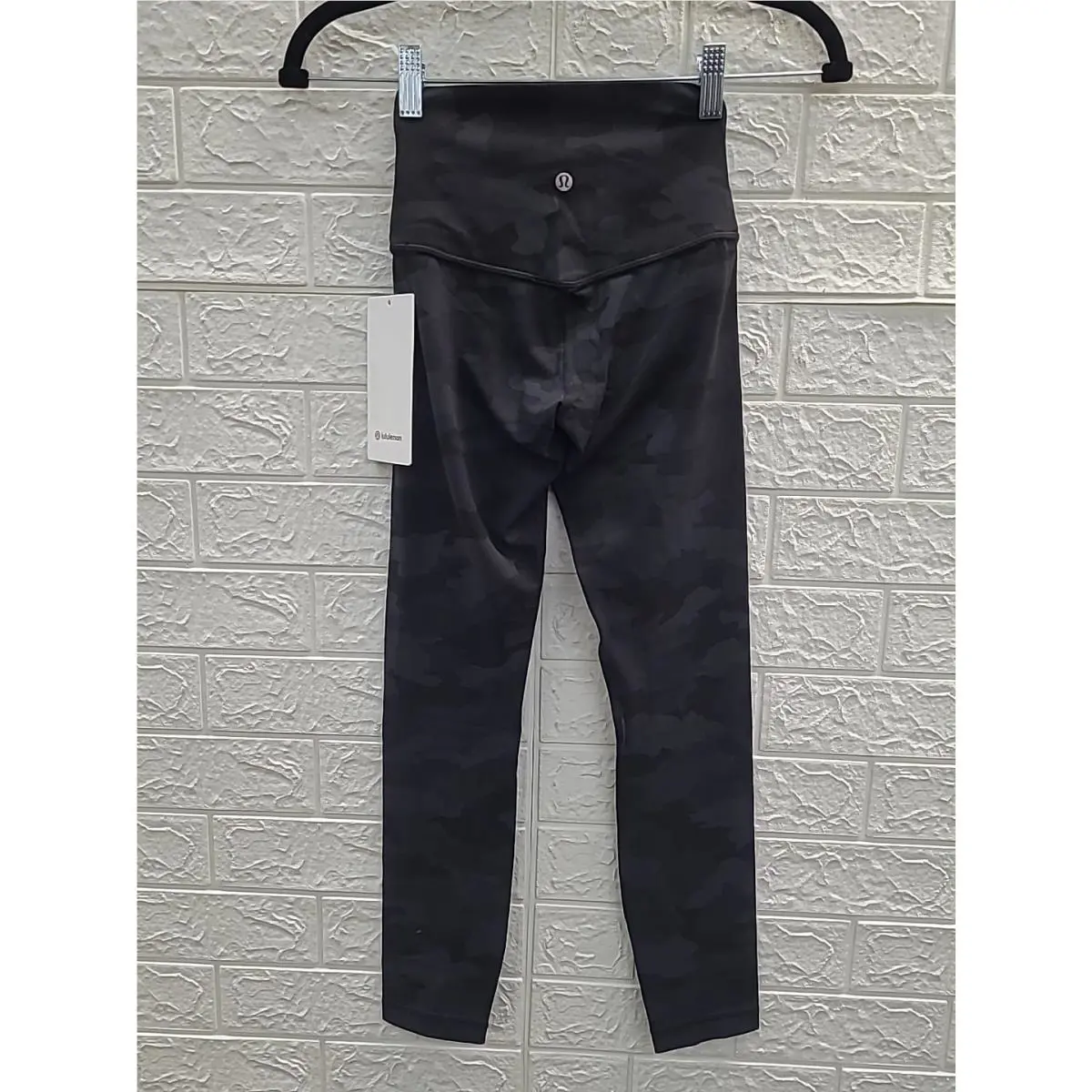 Lululemon clothing - Black Camo 0
