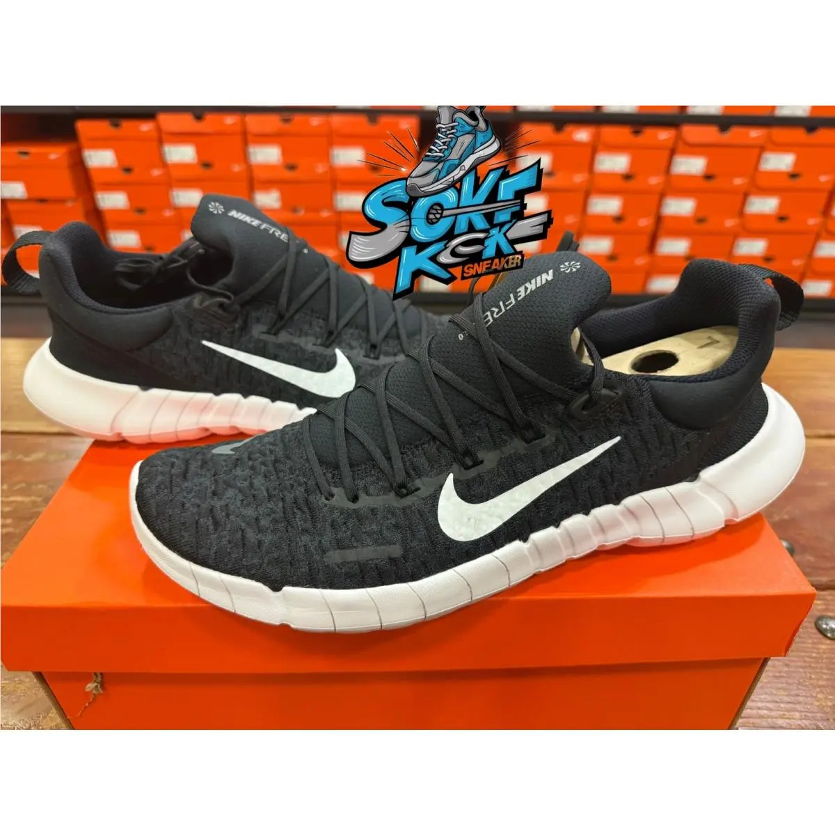 DS Mens Nike Free Run 5.0 Black White Casual Walking Running Shoe CZ1884-001
