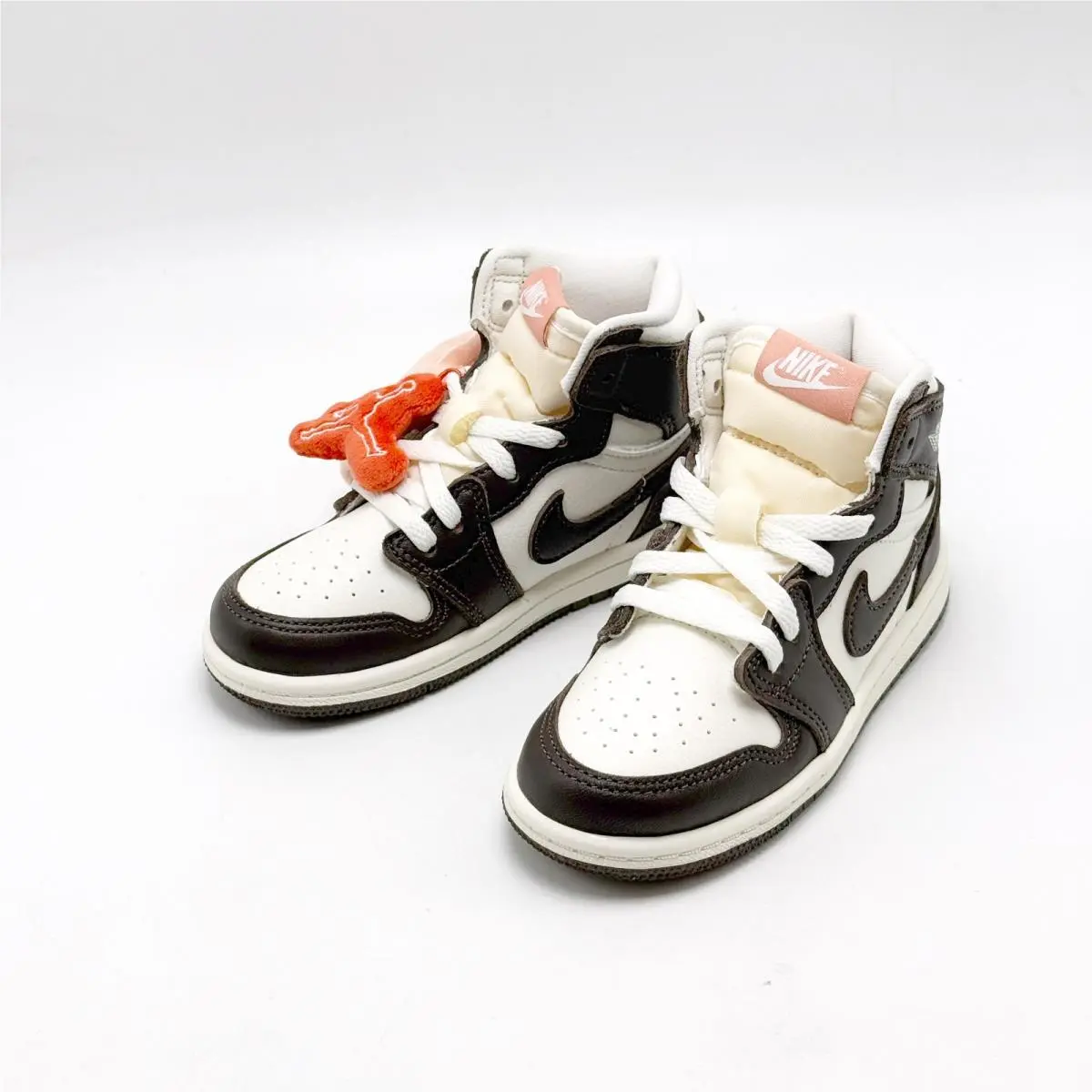 Nike shoes - Air Jordan 1 - Air - Brown 0