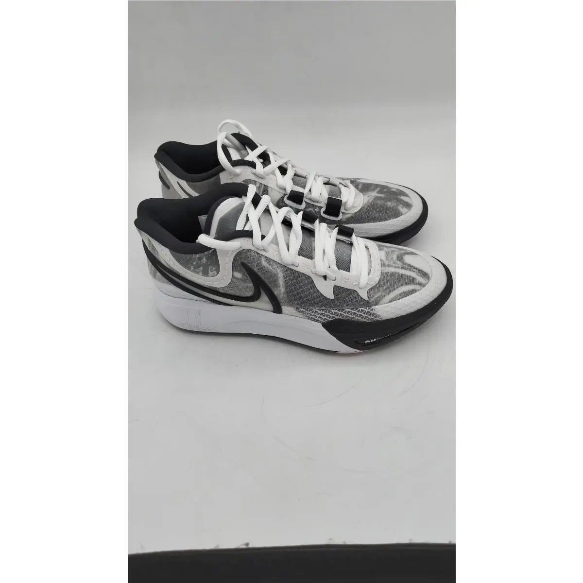 Nike shoes - Nike 8 - Multicolor 1