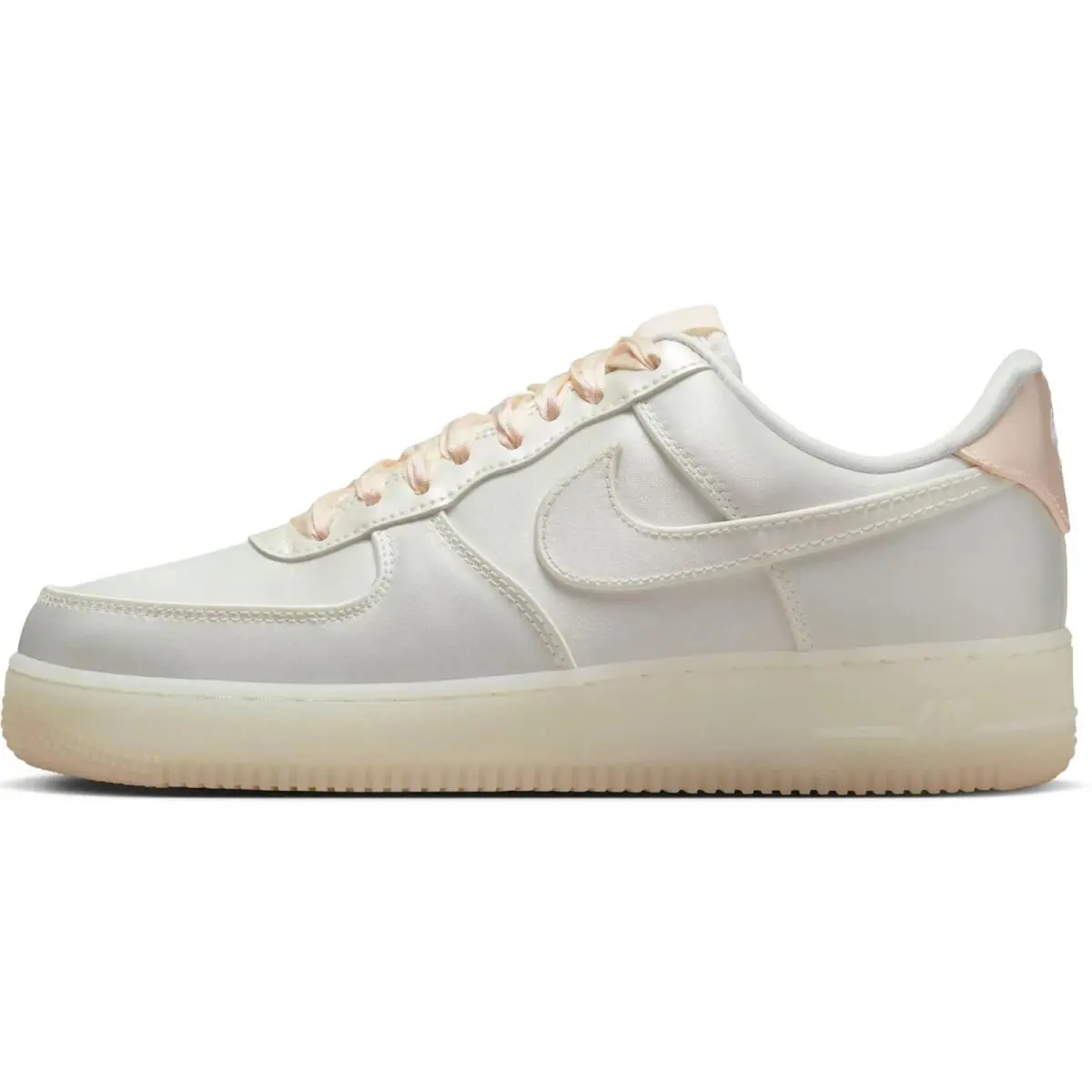 Women`s Nike Air Force 1 `07 LV8 Sail/sail-barely Orange HQ3762 133