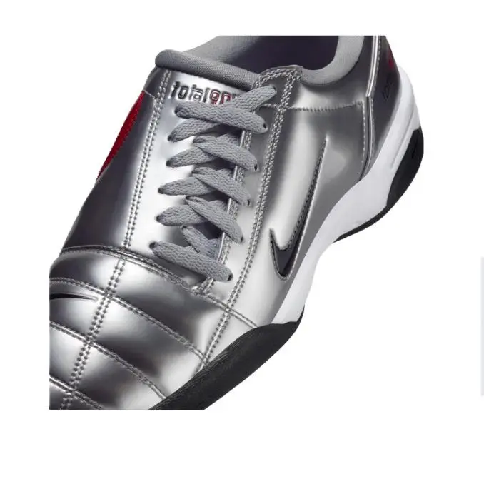 Nike shoes - Metallic Silver/Black 11