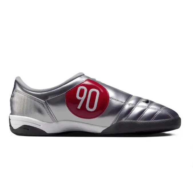 Nike shoes - Metallic Silver/Black 8