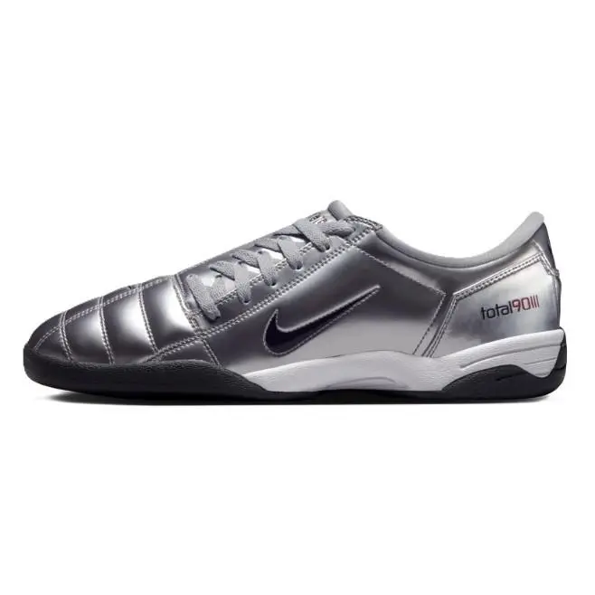 Nike shoes - Metallic Silver/Black 9