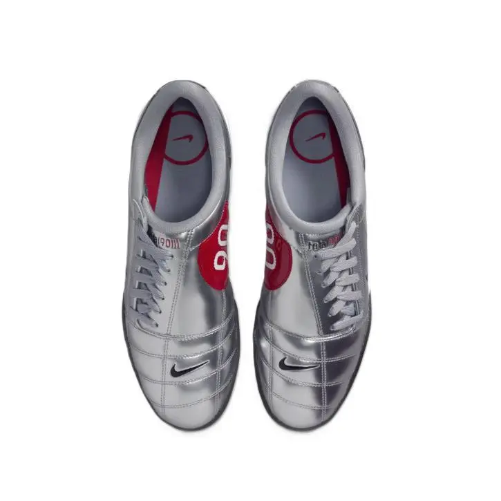 Nike shoes - Metallic Silver/Black 10