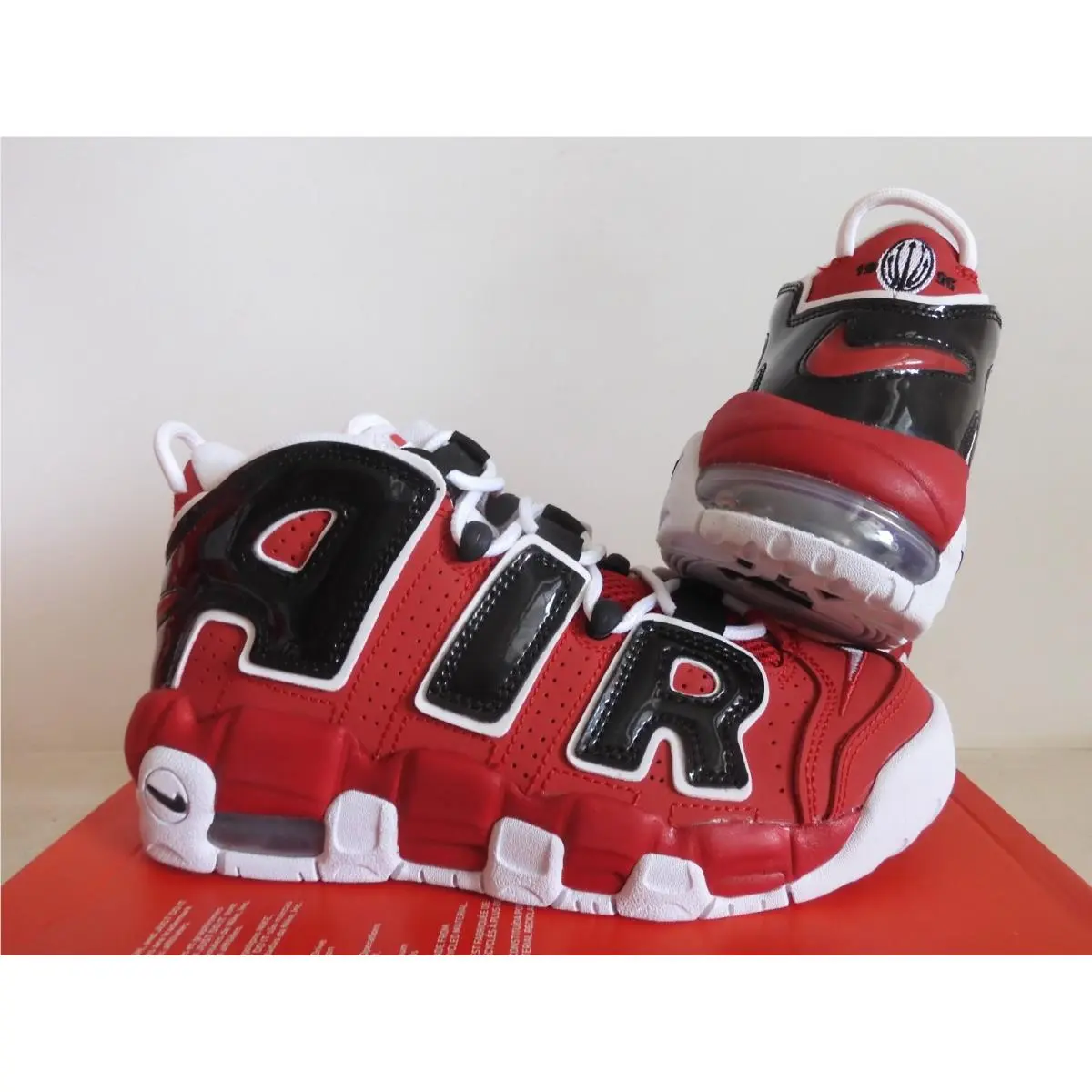 Nike shoes - Nike Air More Uptempo GS - Red 17