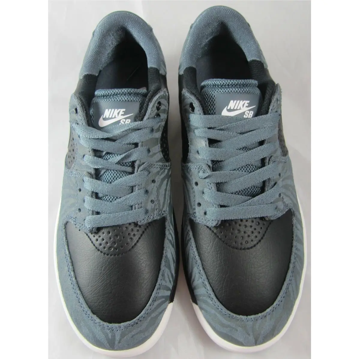 Nike shoes - Black 6