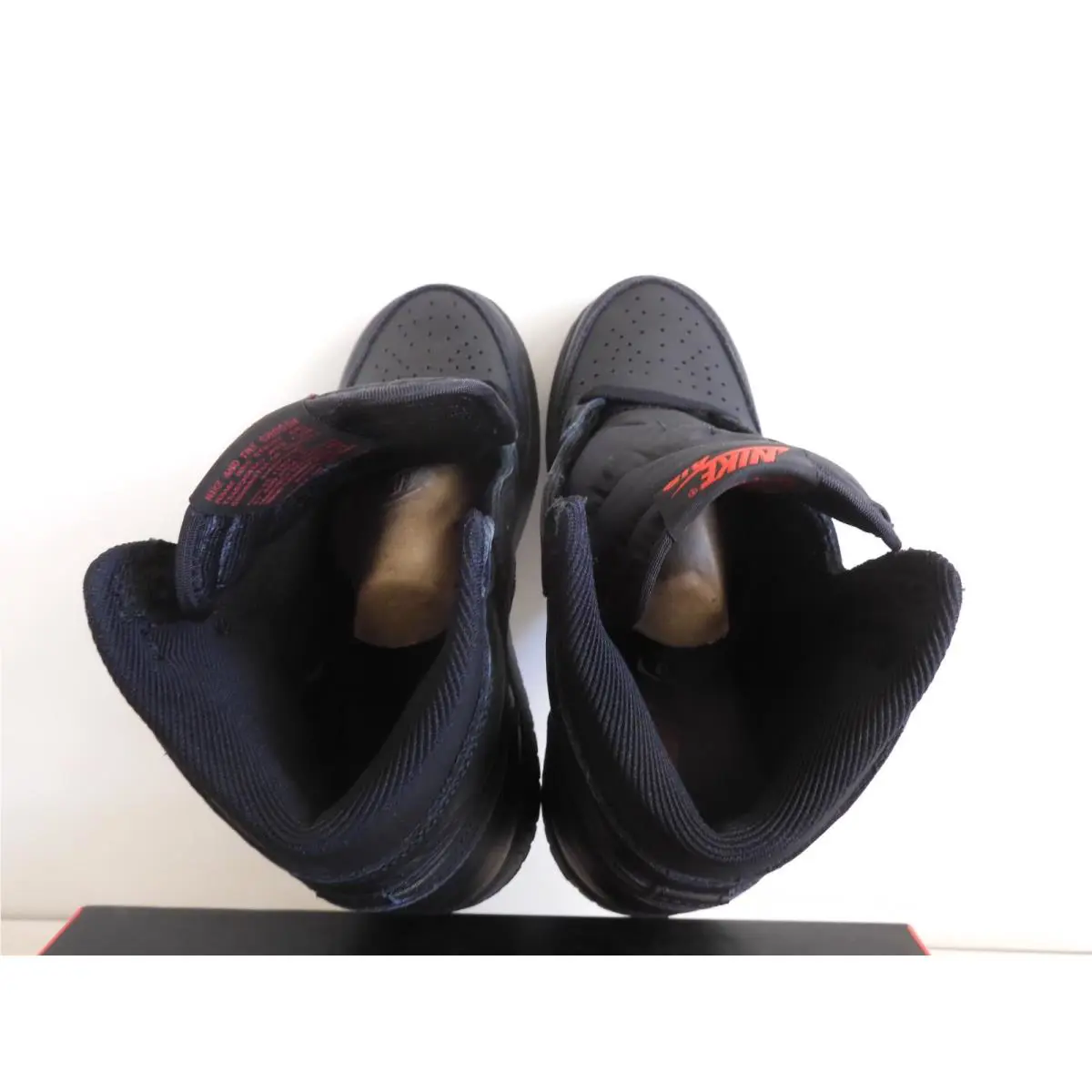 Nike shoes - Air Jordan 1 - Air - Black 4