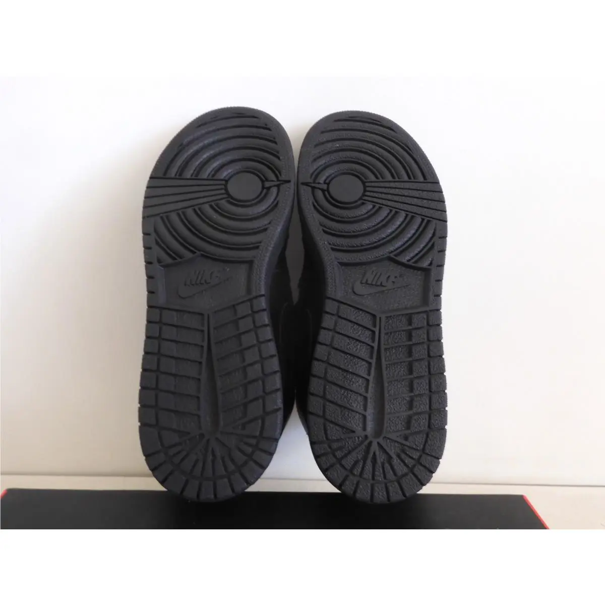 Nike shoes - Air Jordan 1 - Air - Black 21