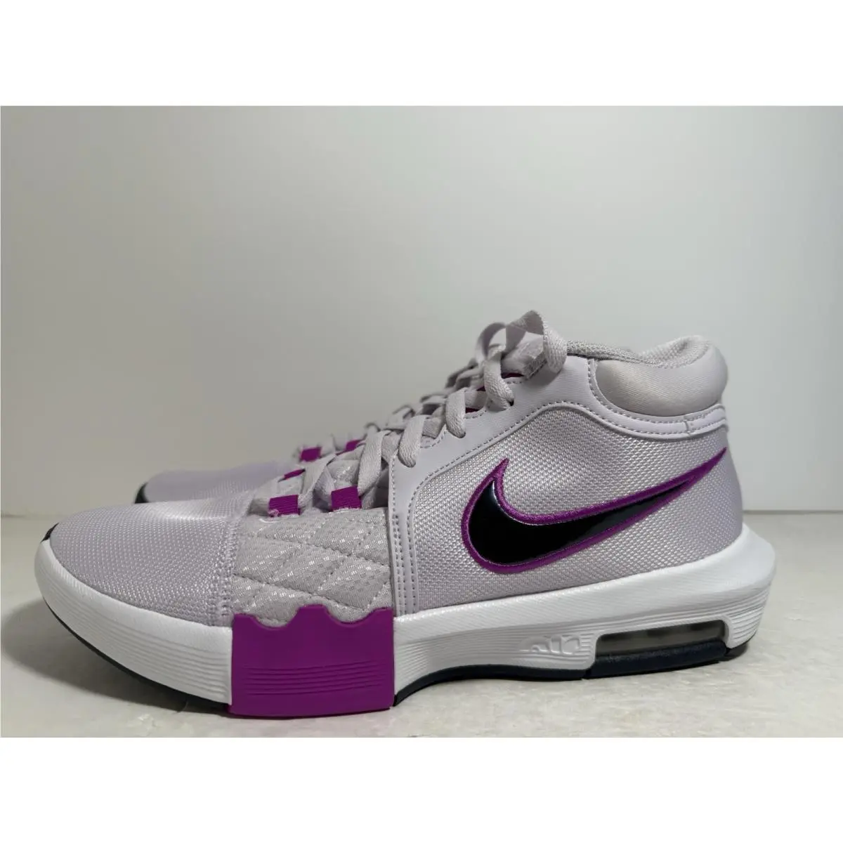 Nike shoes - Nike LeBron Witness - LeBron Witness - HQ2139-500 - Purple 7