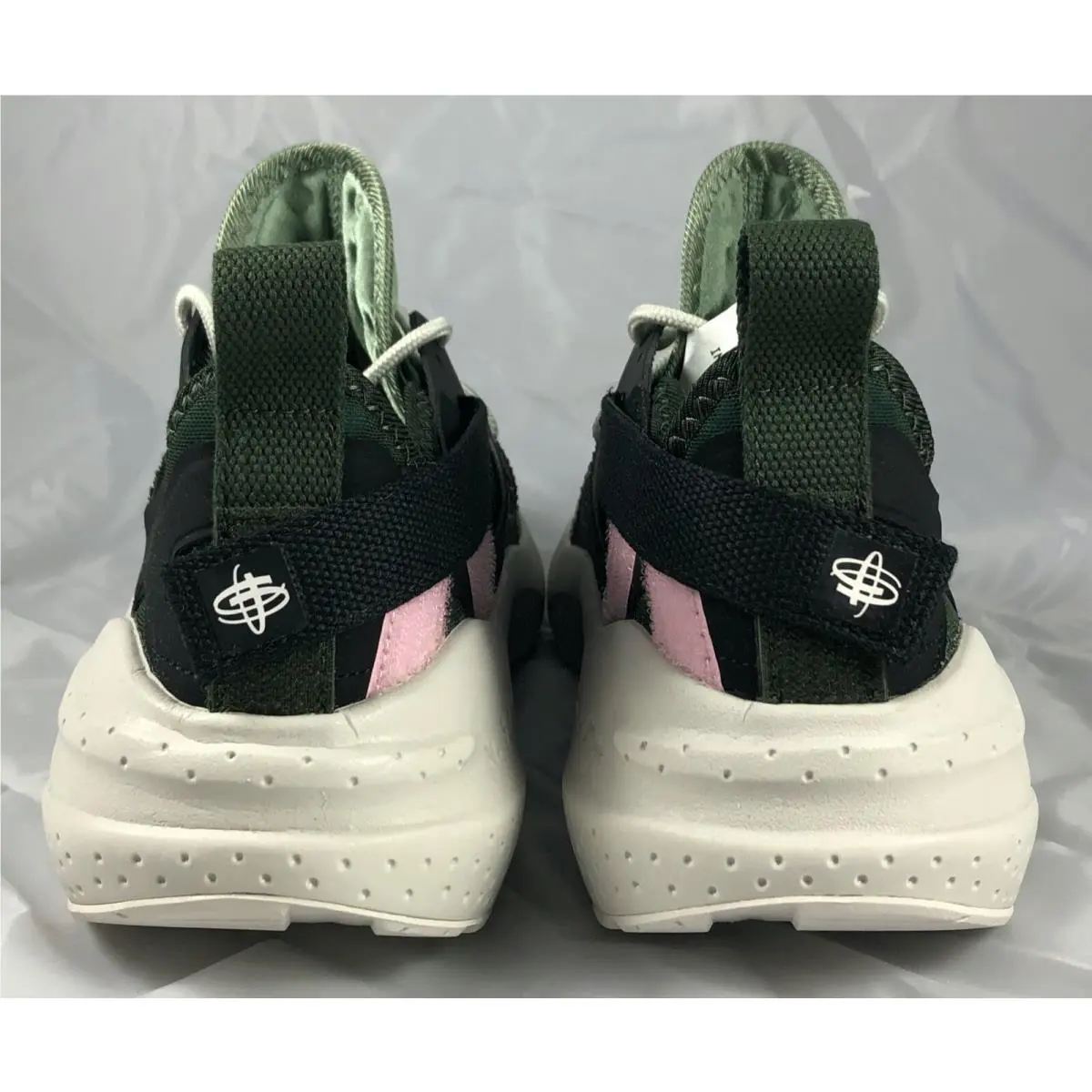 Nike shoes - HURARACHE-TYPE - BQ5102300 - GREEN 8